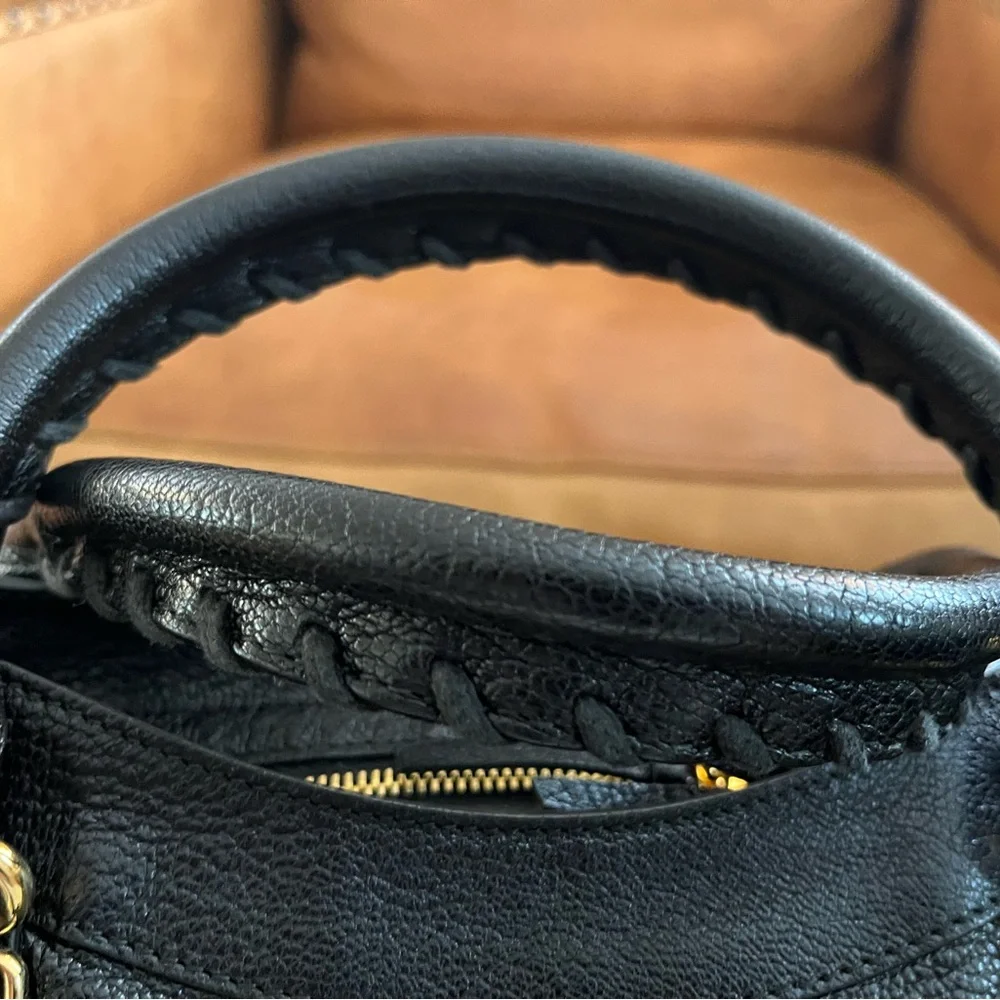 Balenciaga Black Shoulder Bag with Gold Accents - Picture 3 of 16